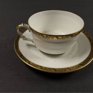 Elegant Gold-Trimmed Tea Cup and Saucer Set